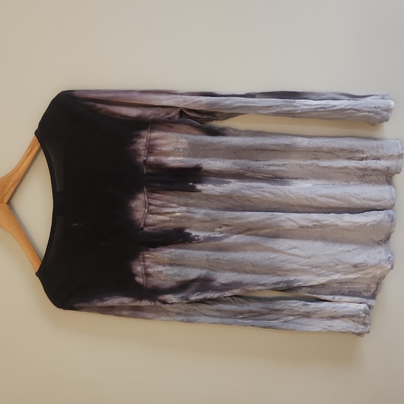 One World Long Bell Sleeve Peasant Top - Picture 5 of 6